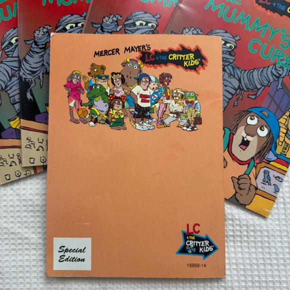 The Mummy’s Curse – Set of 5 Guided Reading Books Classroom / Homeschool - Picture 6 of 11